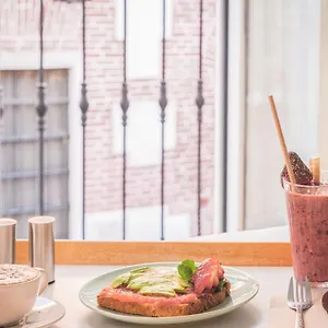 3* Pensión Dulces Dreams Boutique
